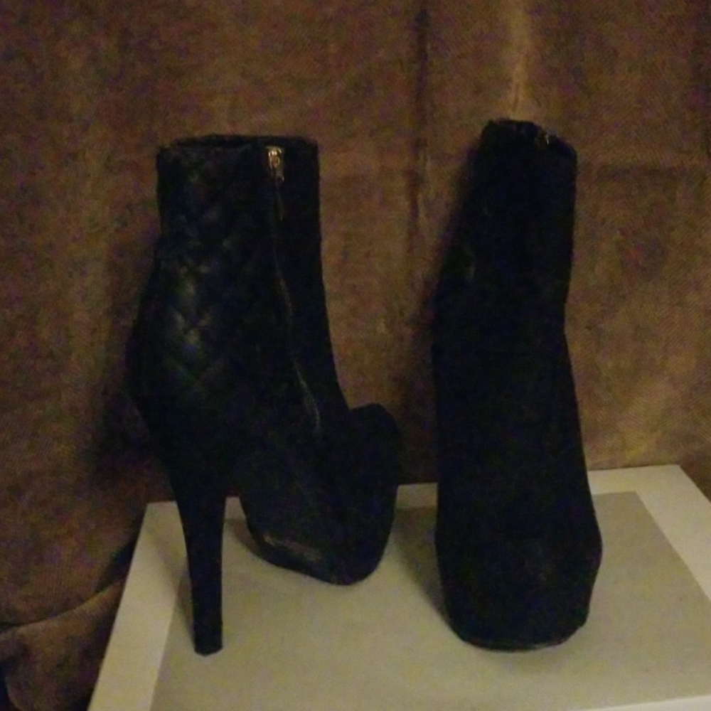 Black Ankle Boots